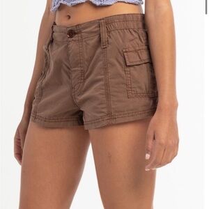 urban outfitters BDG y2k low rise cargo shorts